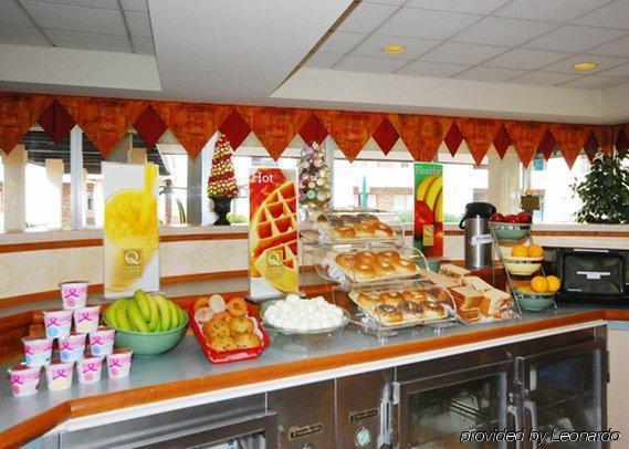 Quality Inn & Suites College Park Restaurant foto
